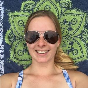 Meet your Posher, Sarah